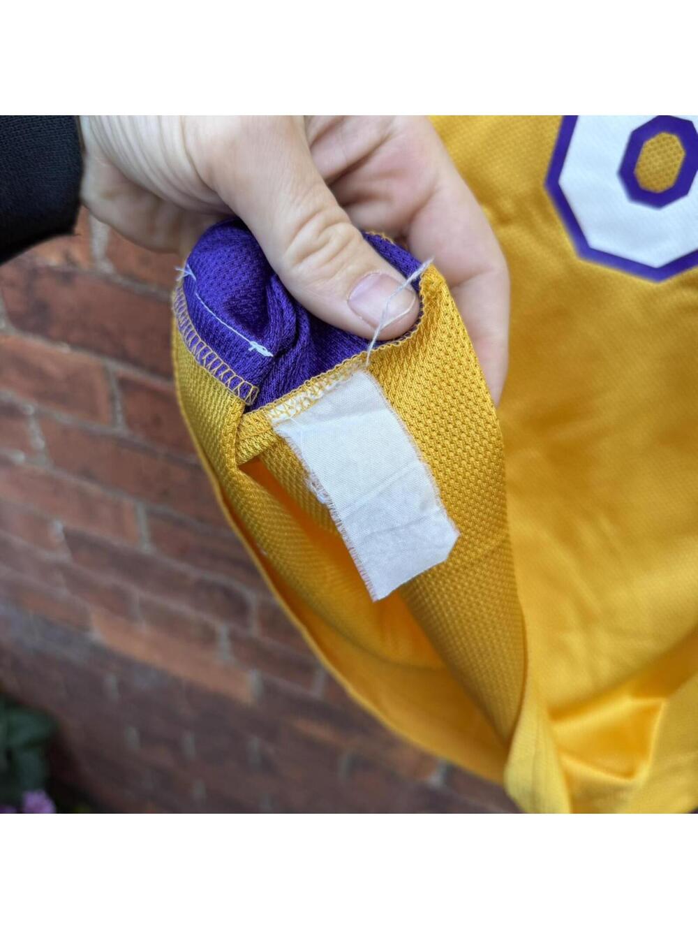 vintage Los Angeles lakers Kobe Bryant champion kids jersey - Picture 7 of 7